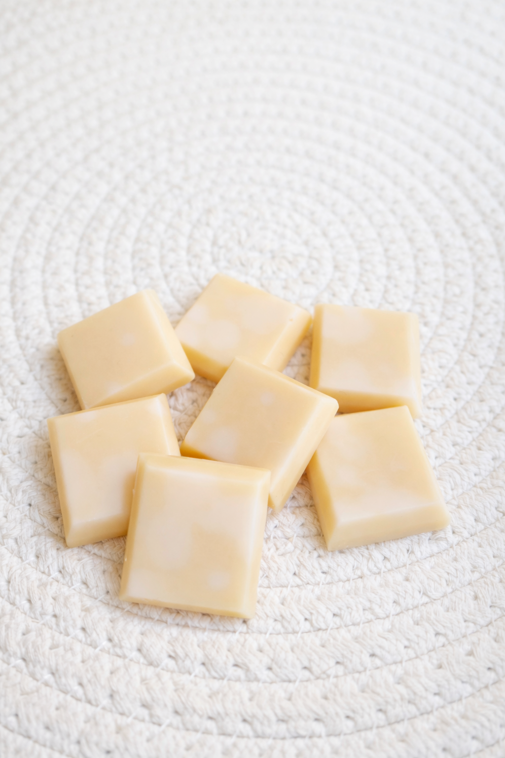 Wax melts artesanales aroma palo santo
