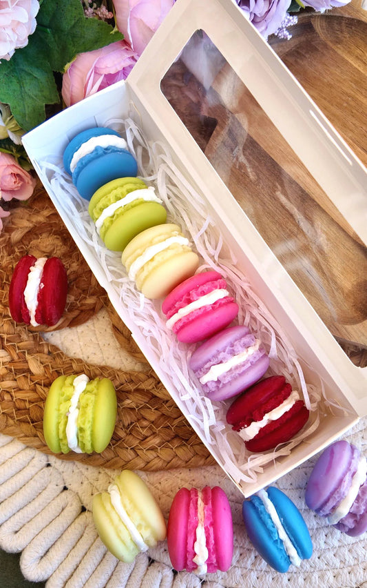 Cera de soja derretida en forma de macarons franceses, set en caja de 6 wax melts con aromas sorpresa