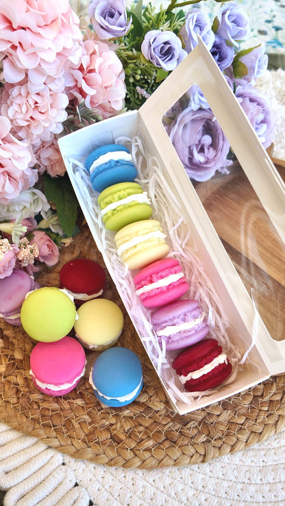 Cera de soja derretida en forma de macarons franceses, set en caja de 6 wax melts con aromas sorpresa